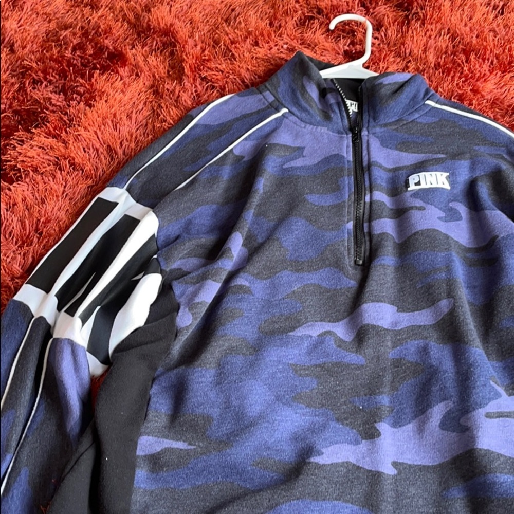 Pink - Picture 3 of 4